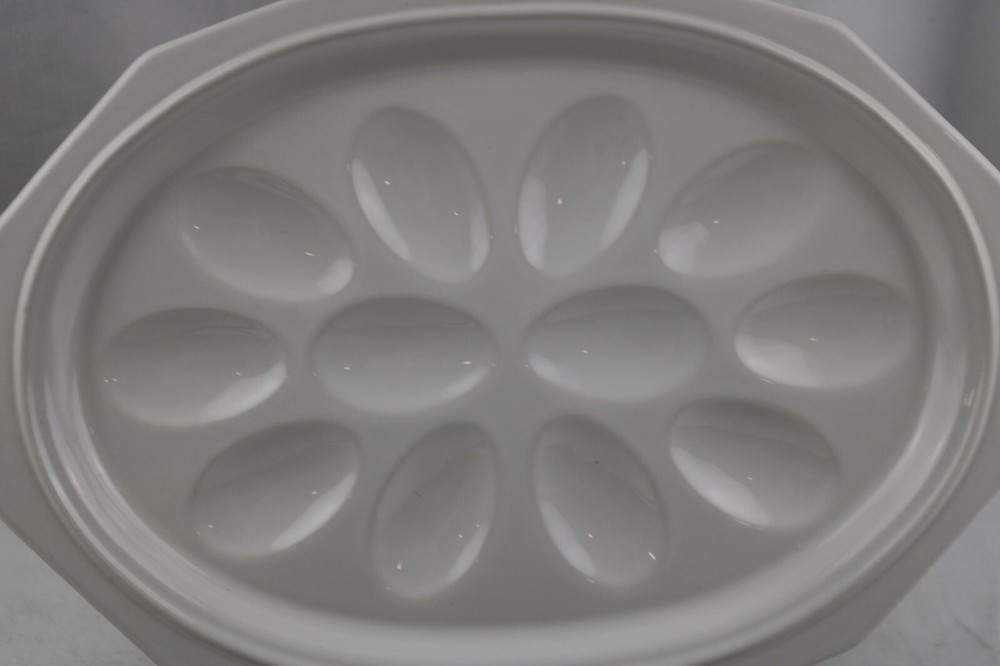 Pfaltzgraff Heritage White Deviled Egg Tray