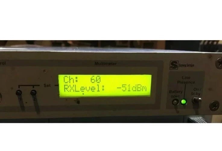 PLL UHF 20W Screen Service ANALOG/DIGITAL TRANSMITTER REPEATER TESTED