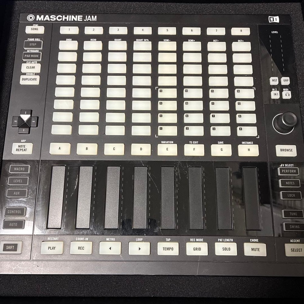 Native Instruments Maschine JAM Production Controller  Good GP