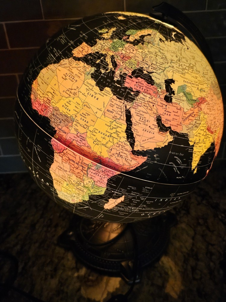 Old Deco Replogle Starlight Series Black Lighted World Globe Lamp Light Decor