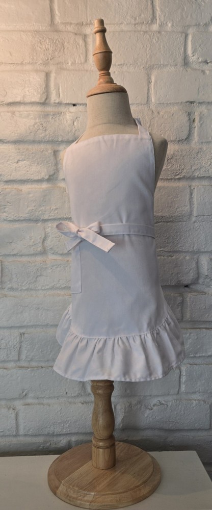 Child's Apron With Ruffle