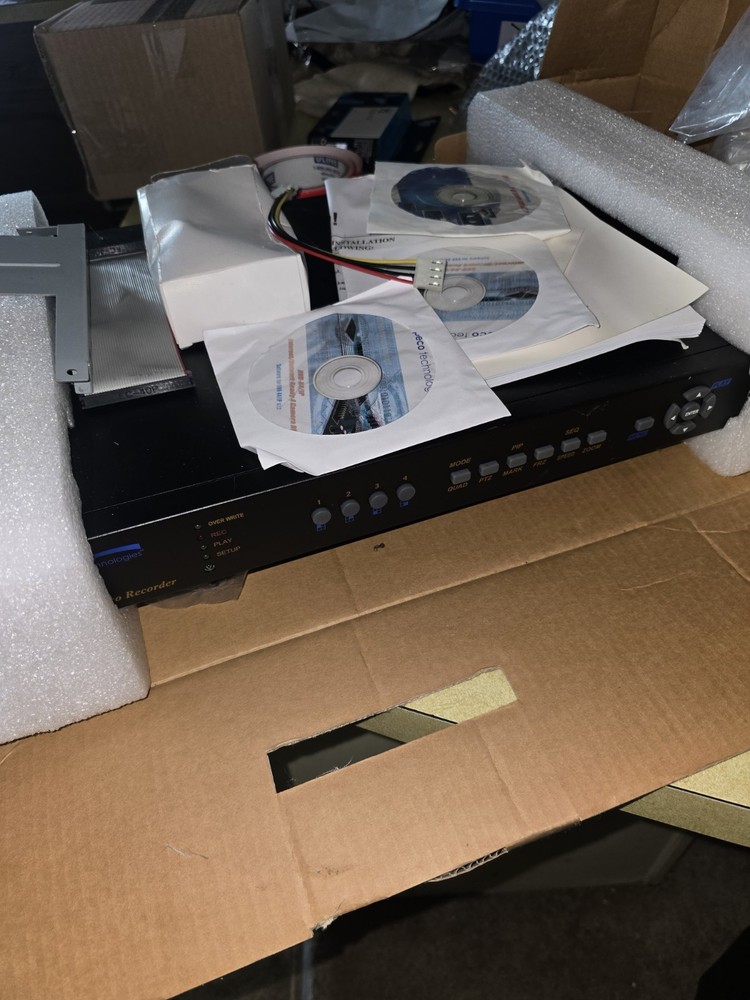 Speco Technoligies DVR-X4/IP Recorder