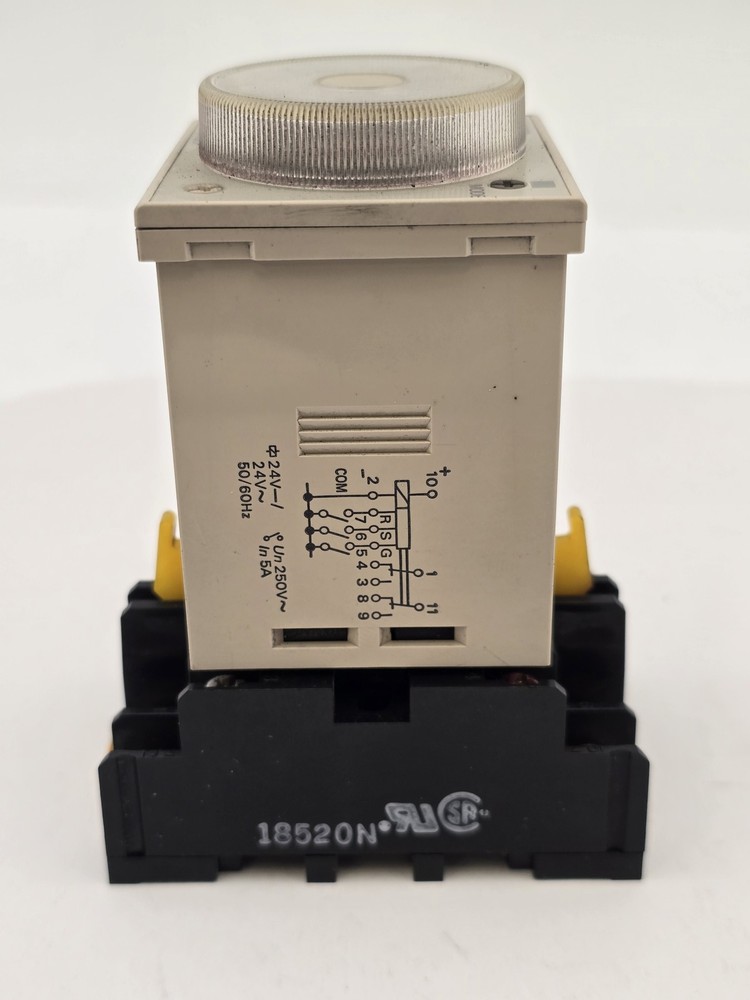 Omron H3CR-A 24VDC Solid State Multifunctonal Timer Contact 5A 250V 2-M4X30 Base