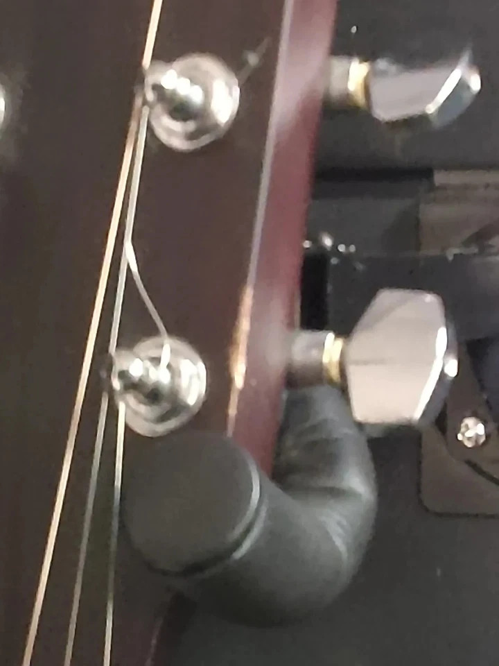 Johnson Dreadnought - Natural