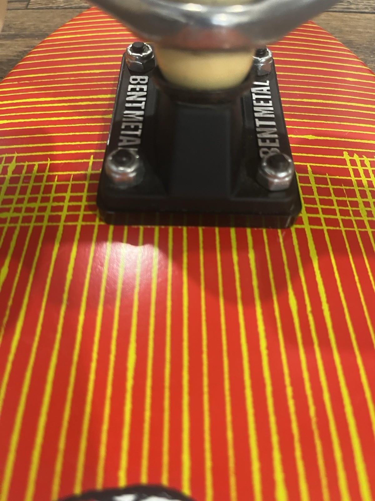 VERY RARE! Quiksilver Cruiser Skateboard W/ Bent Metal Trucks - Matching Wheels