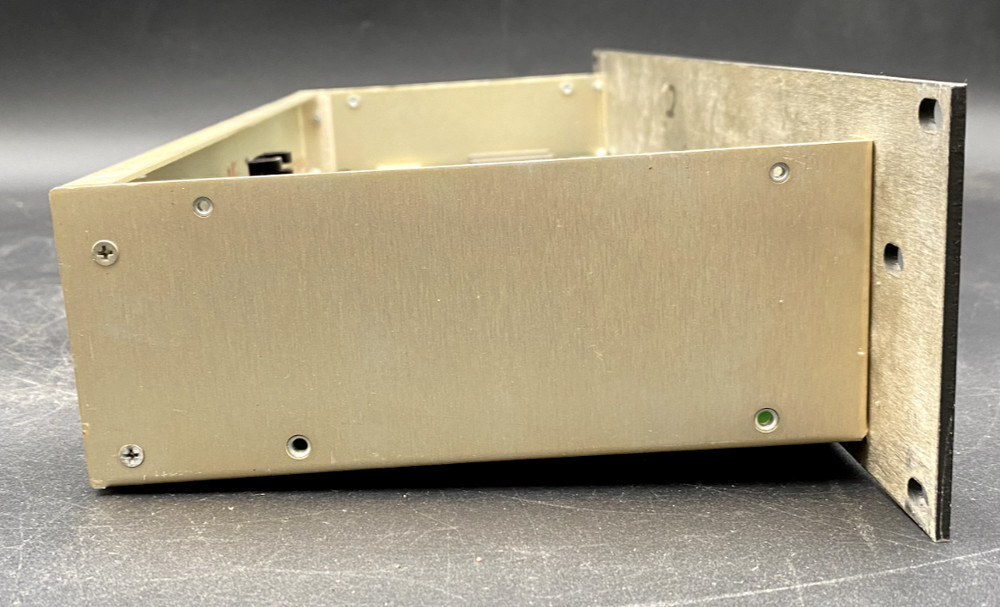 ZETRON MODEL 49 TRUNKING REPEATER MANAGER 901-9147 EXTRA BOARD? MISSING PLATES