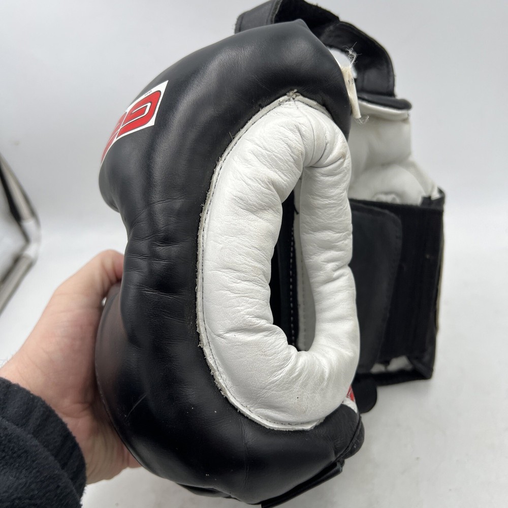 Title Boxing Gel World Full Face Training Headgear - Black