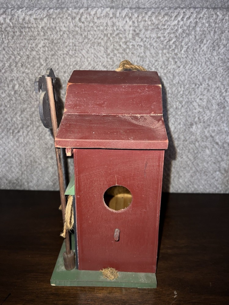 Country Rooster Birdhouse
