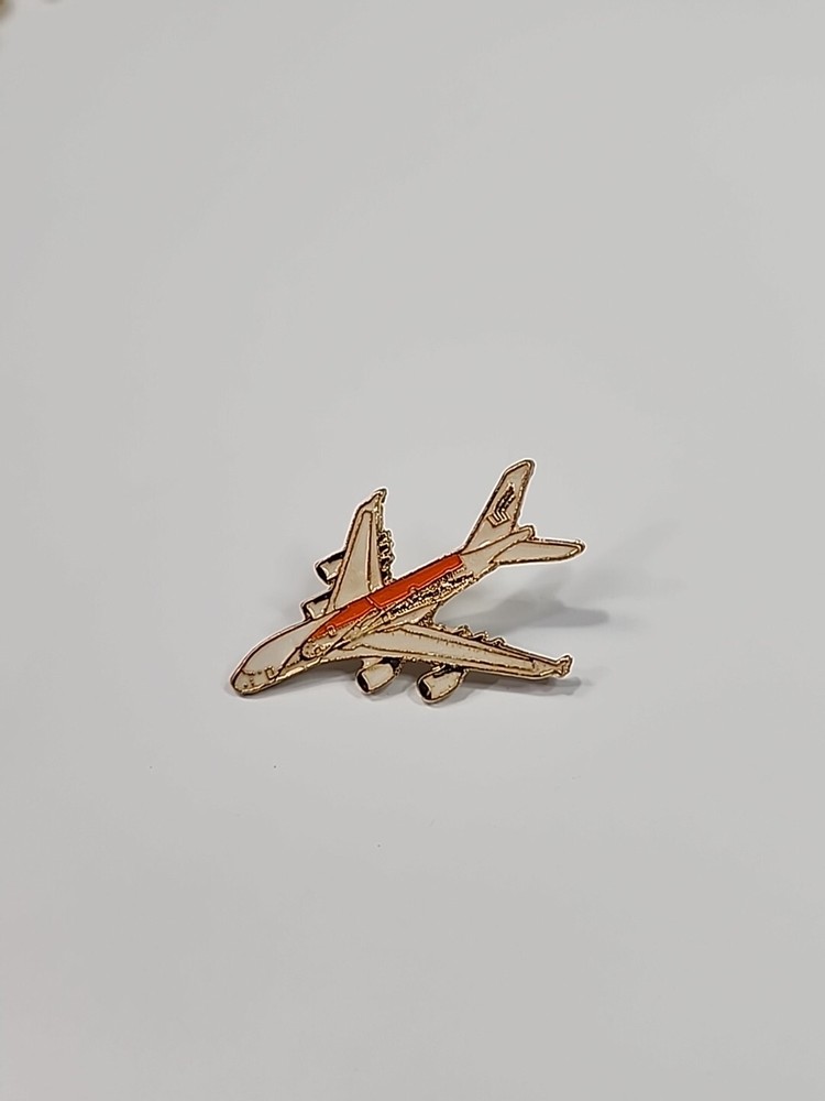 Knighthood Global Airplane Lapel Pin