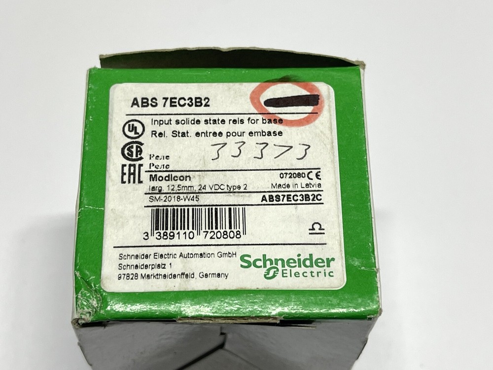 Schneider Modicon ABS7-EC3B2 Type 2 Plug In Solid State Relay 24VDC 072080