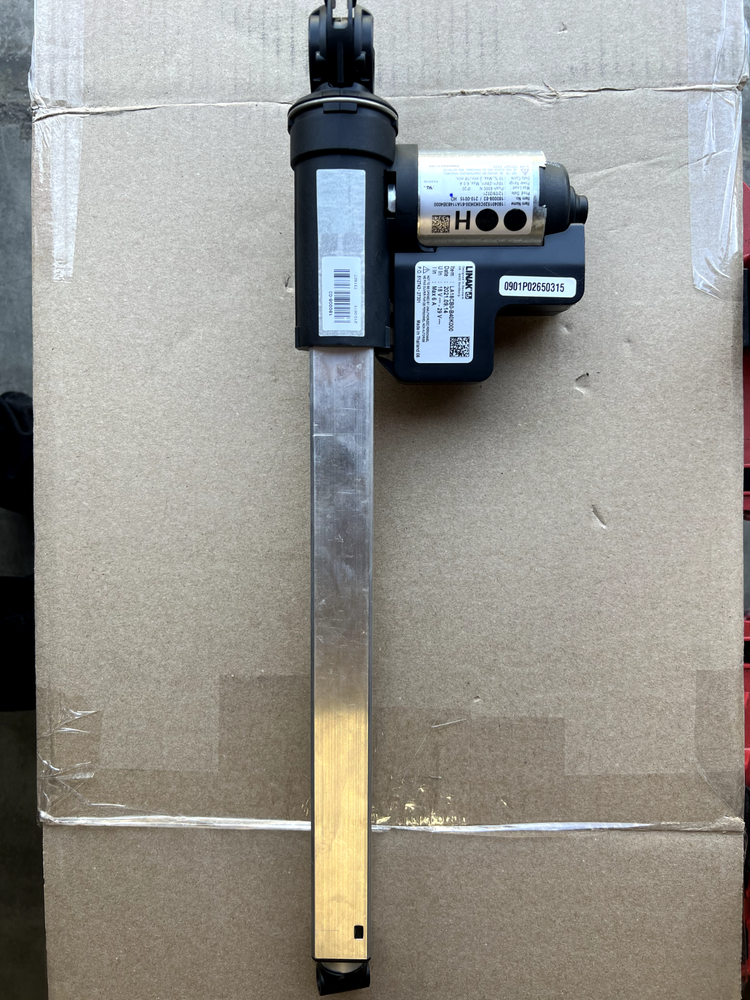 Linak Motor LA18CB0-B40K000