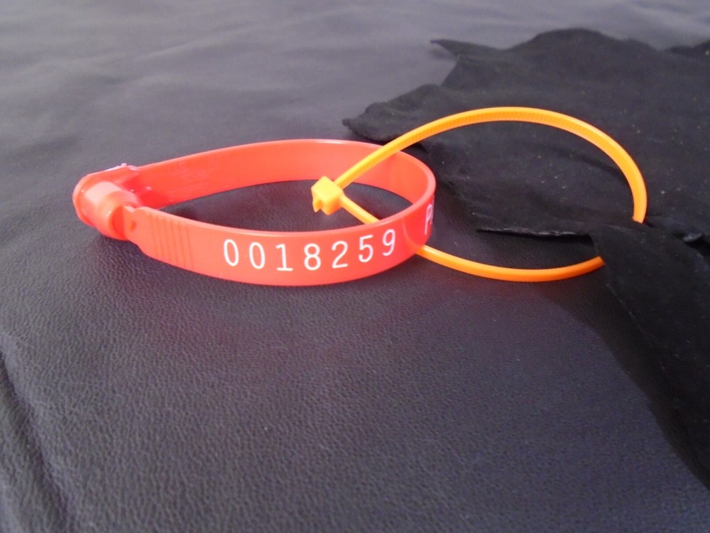 Top Grain Goat Leather #0018259 Row 155