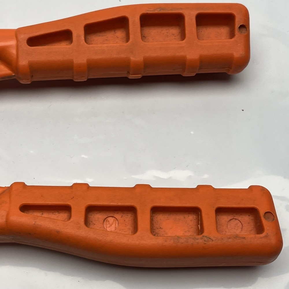 SharkBite 23100 5000 lbs Force 3/8" to 1" PEX Crimp Ring Tool Only