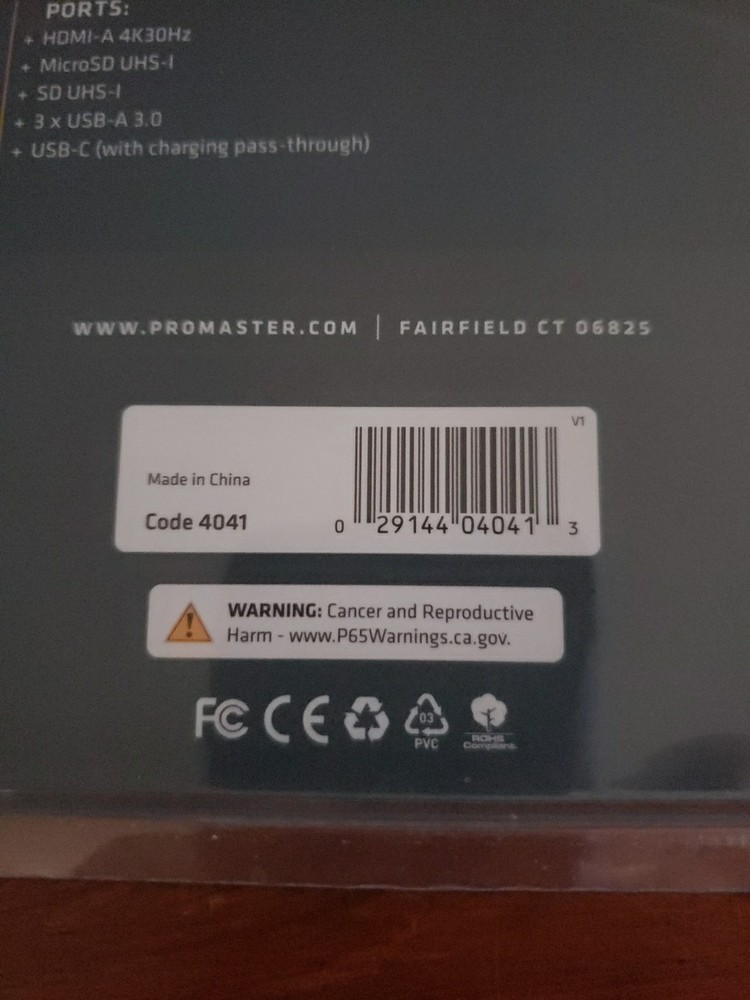 Promaster USB-C Card Reader and Hub for SD and microSD #4041