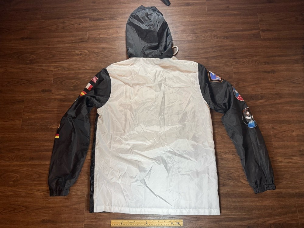 NASA Space Shuttle Souvenir Windbreaker- Size Large