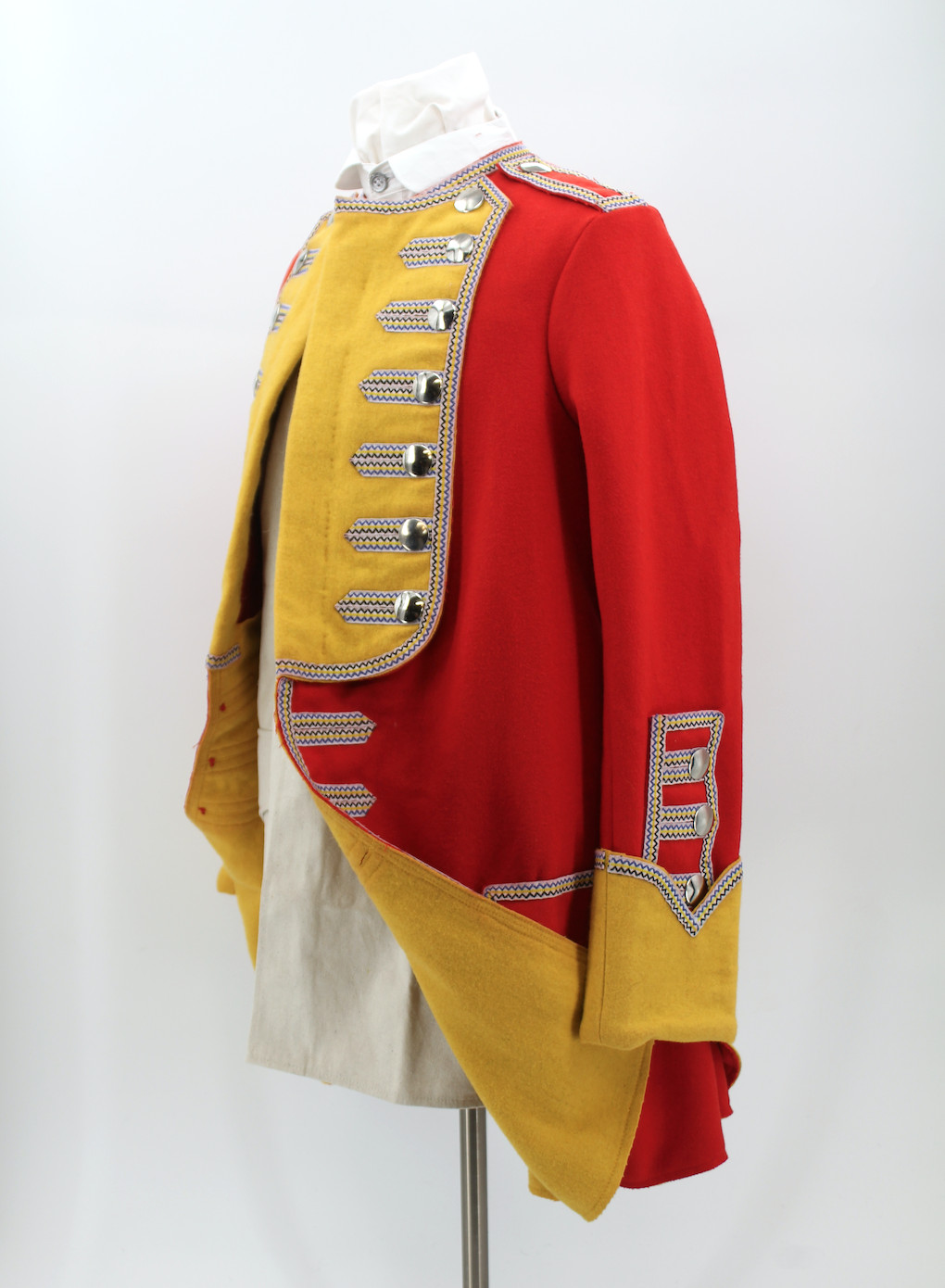 F&I War Coat of the 44th Regiment of Foot - Size 42
