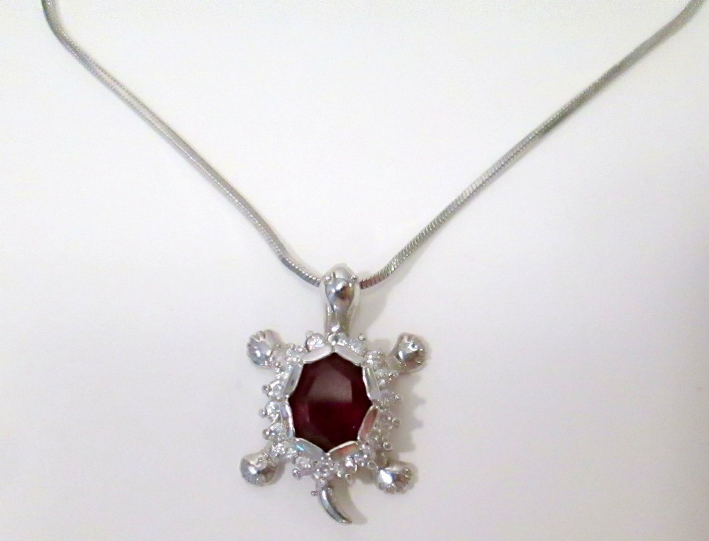 Red & White Rhinestone and Silver Tone Turtle Pendant Necklace Untested