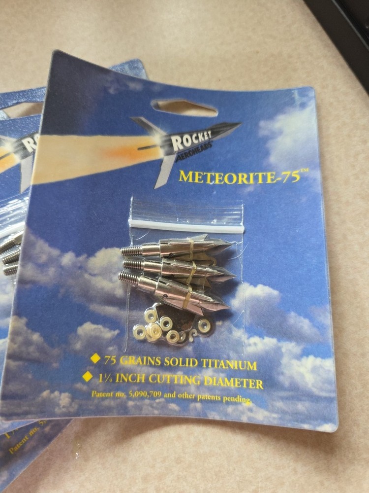 Rocket Aeroheads Meteorite 75 Grains Solid Titanium Broadheads