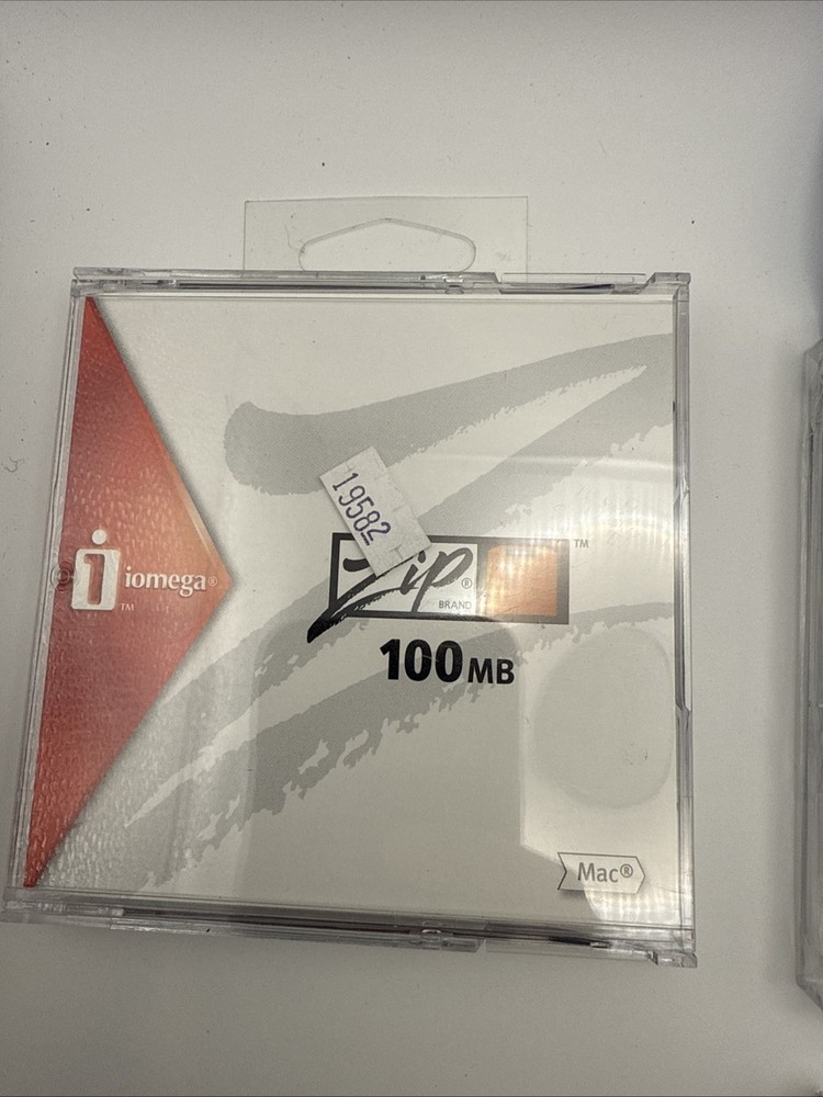 Iomega Zip Disk Lot – Mac Formatted – 250MB & 100MB – New
