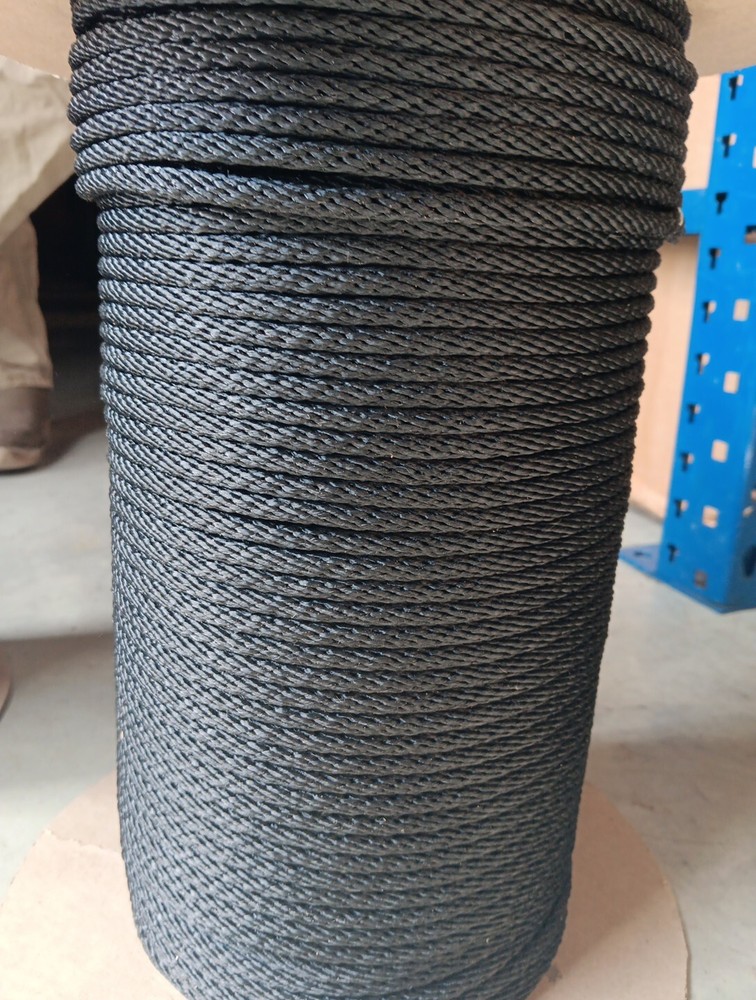 1/4” x 700 ft. Solid Braid MFP Rope Spool. Black. Made in USA