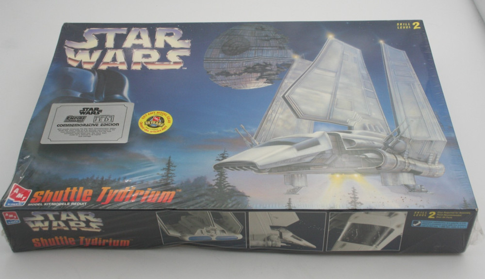 AMT/ERTL Star Wars Shuttle Tydirium 8733 Model Kit Sealed 1996