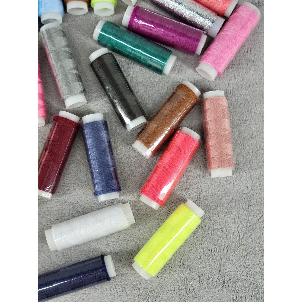 Lot Assorted Colors Sewing Thread Spools Crafting Projects