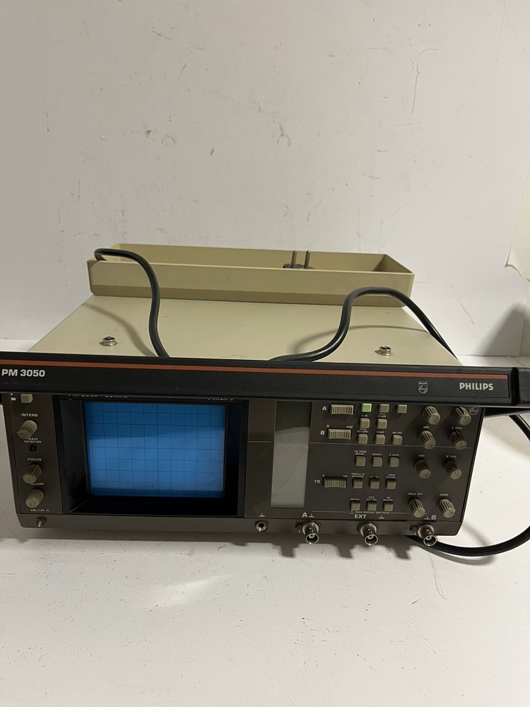 PHILIPS (FLUKE) PM 3050
