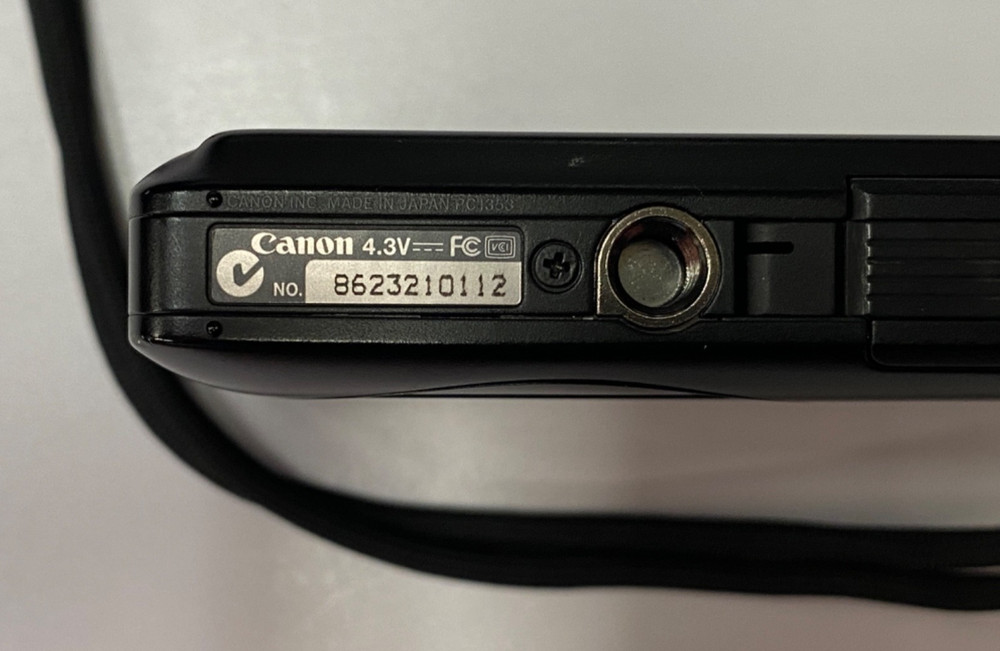 Canon PowerShot Digital ELPH SD780 IS 12.1 MP Compact Camera Bundle *WORKING