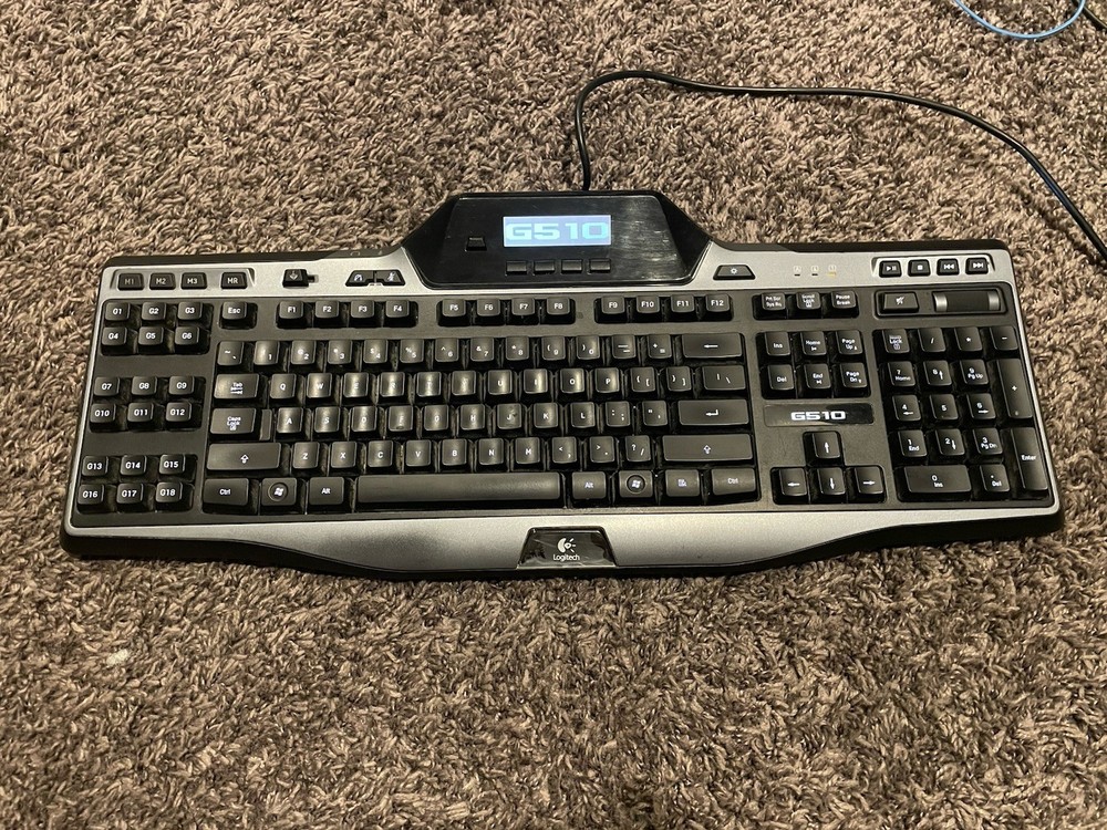 G510 Logitech Wired Gaming Keyboard Backlit LCD Programmable (Please Read)