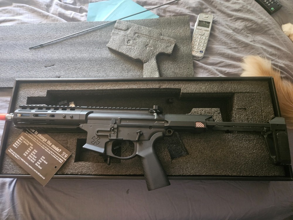 Noveske Space Invader, black, 8.5, slightly used
