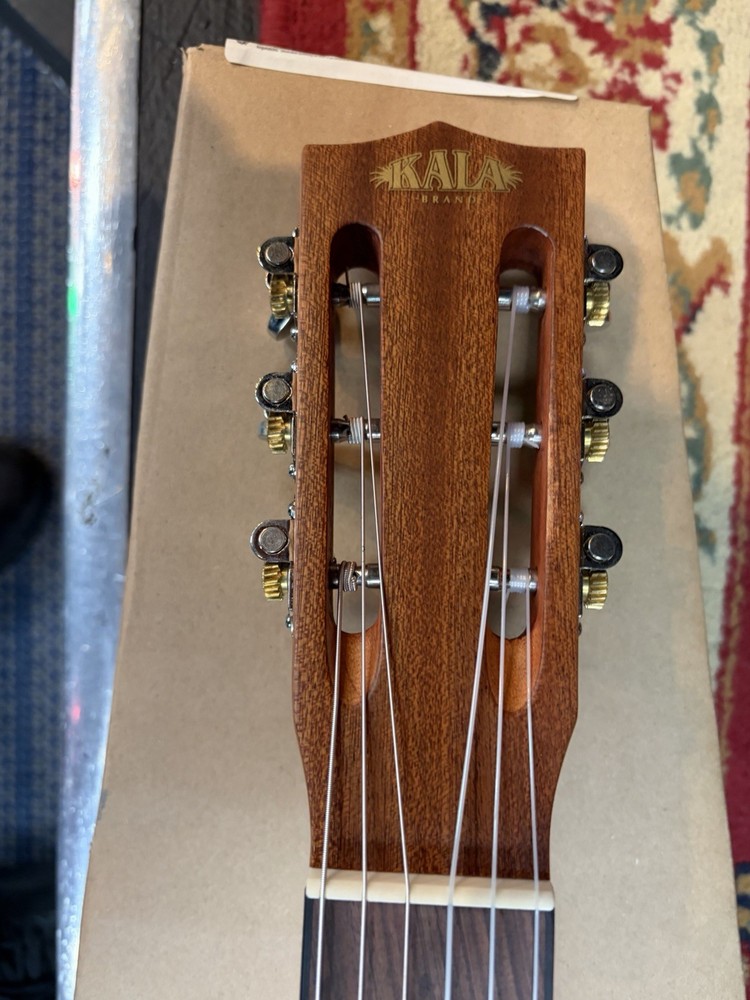 Kala KA-GL 6-String Guitarlele