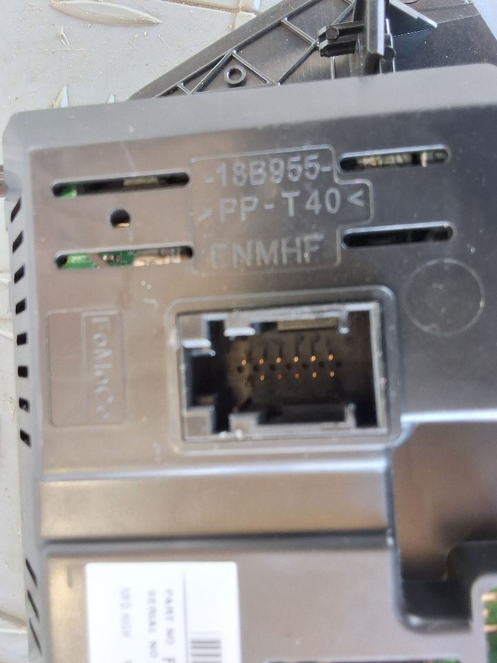 2015-2018 Ford Focus Front 4.2" Display Screen