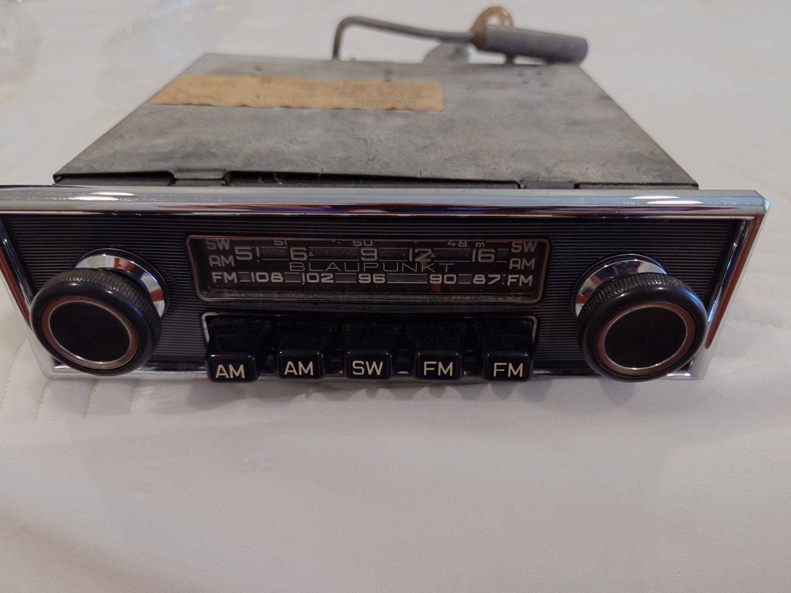 Blaupunkt autoradio KDB 971-803 includes trim working condition