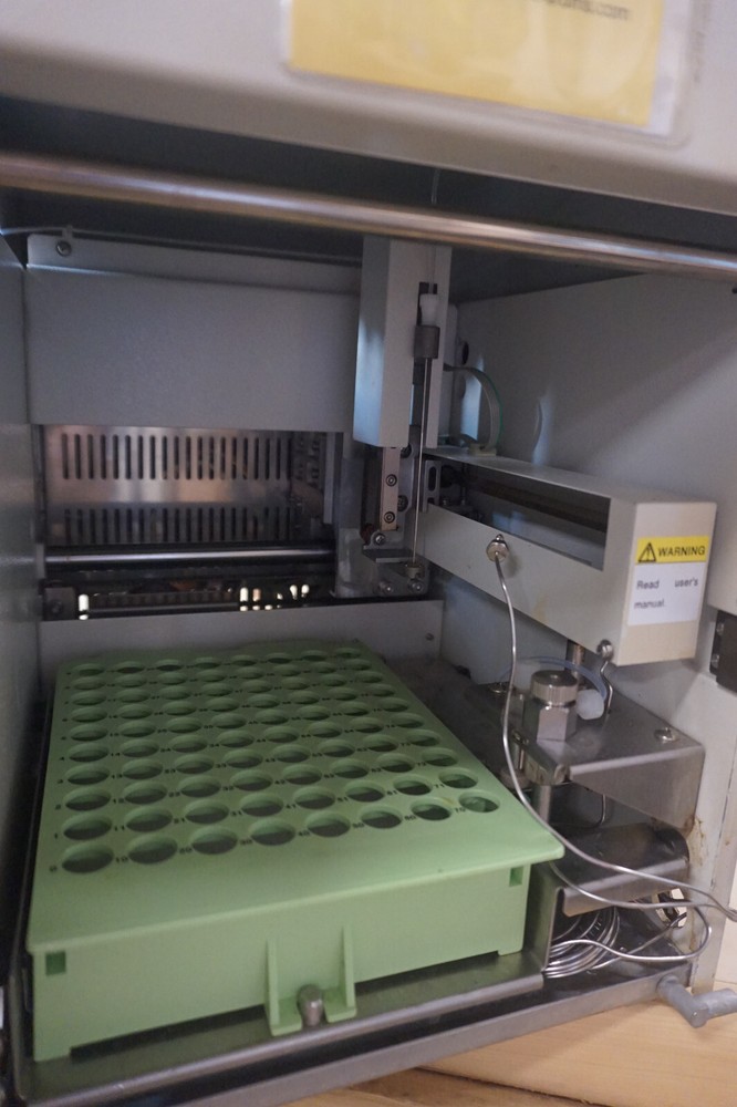 Shimadzu SIL-10AL Auto Sampler autosampler autoinjector