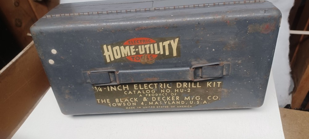 VINTAGE BLACK & DECKER DRILL KIT TOOL BOX