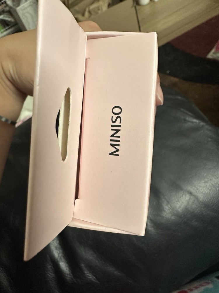 New!! Miniso Eyebrow Trimmer( Love Cherry)