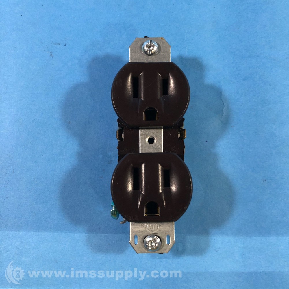 Straight Blade Duplex Receptacle USIP