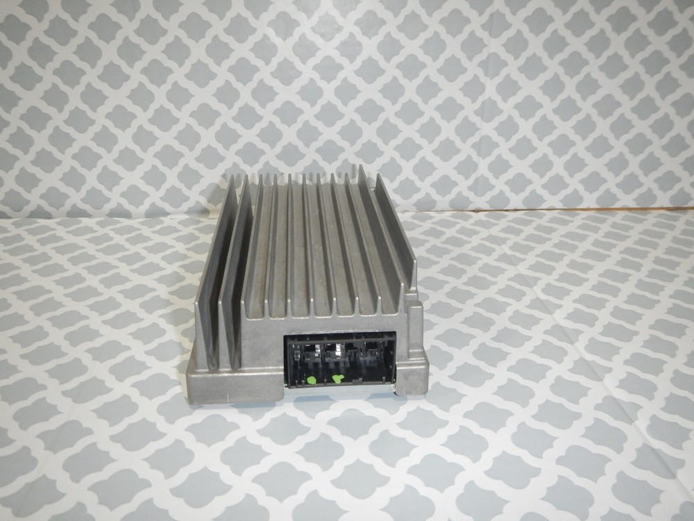 2015 BMW X1 OEM Amplifier " Lear" 9312443