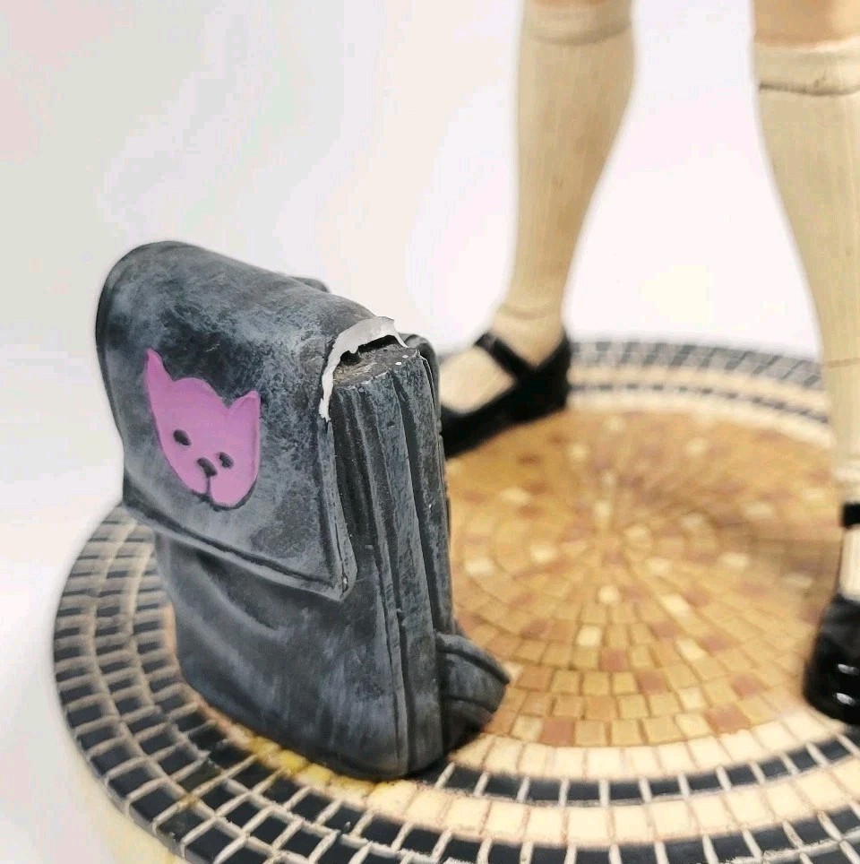 RARE Hit-Girl Statue Red Skirt Edition #27/100 Dynamic Forces - READ - DAMAGED