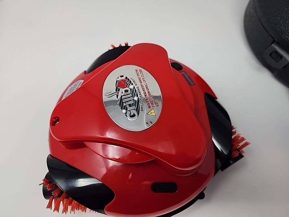Grillbot Automatic Grill Cleaning Robot Red Nylon + Case New Open Box