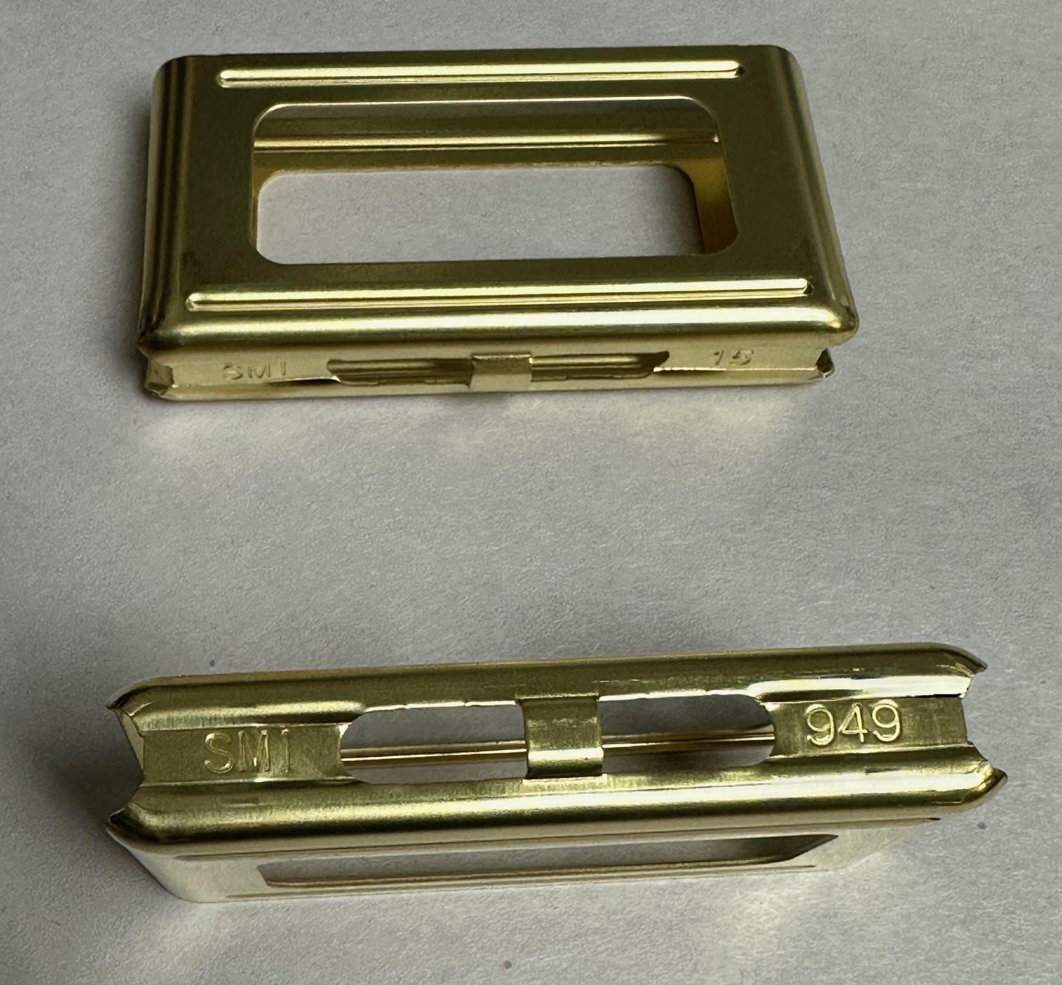 ITALIAN CARCANO 6 ROUND BRASS CLIPS SET OF 2 PIECES.