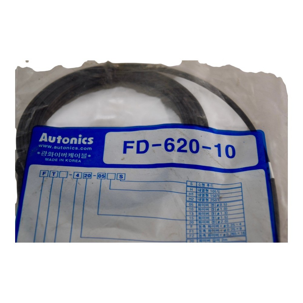 NEW Autonics FD-620-10 Fiber Optic Cable Sensor Diffuse Reflective M6 Bolt 2m