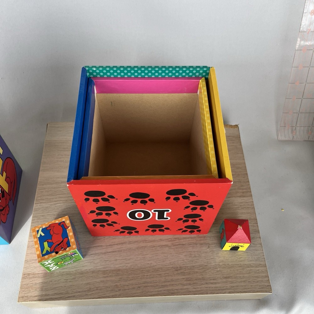 Scholastic Books 1999 Rare CLIFFORD Stacking Blocks CUBE
