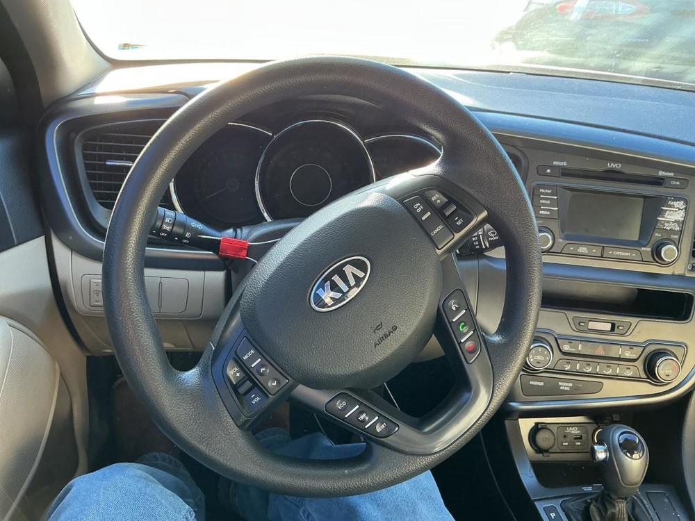 OPTIMAKIA 2013 Glove Box 4913163