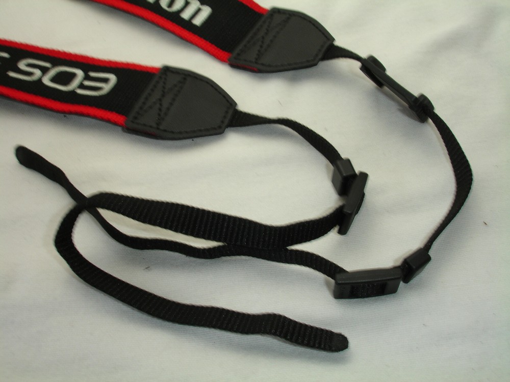 CANON EOS 5D Mark IV CAMERA NECK STRAP , Genuine / OEM