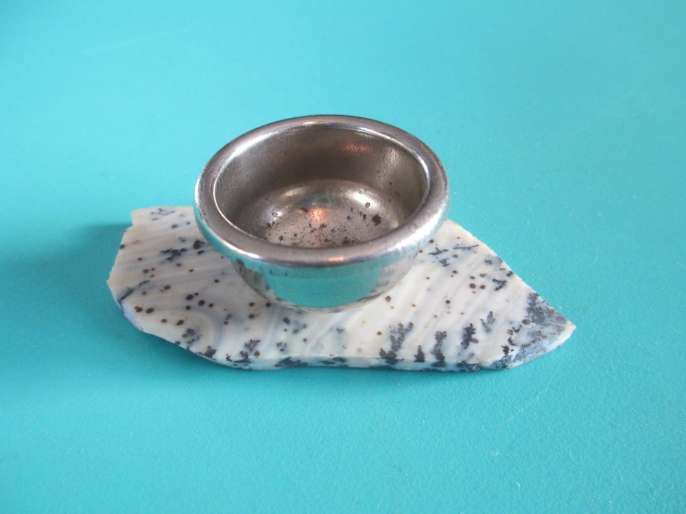 VINTAGE ANTIQUE PHONOGRAPH NEEDLE CUP