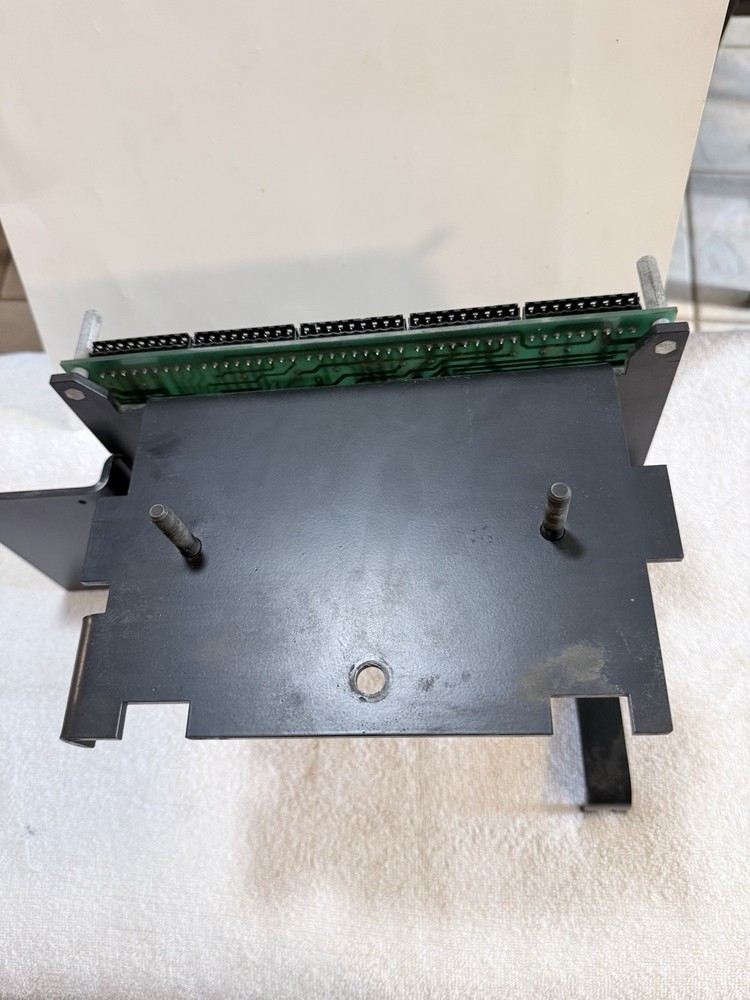 Crown Disturbution Panel P/N: AC2017020008