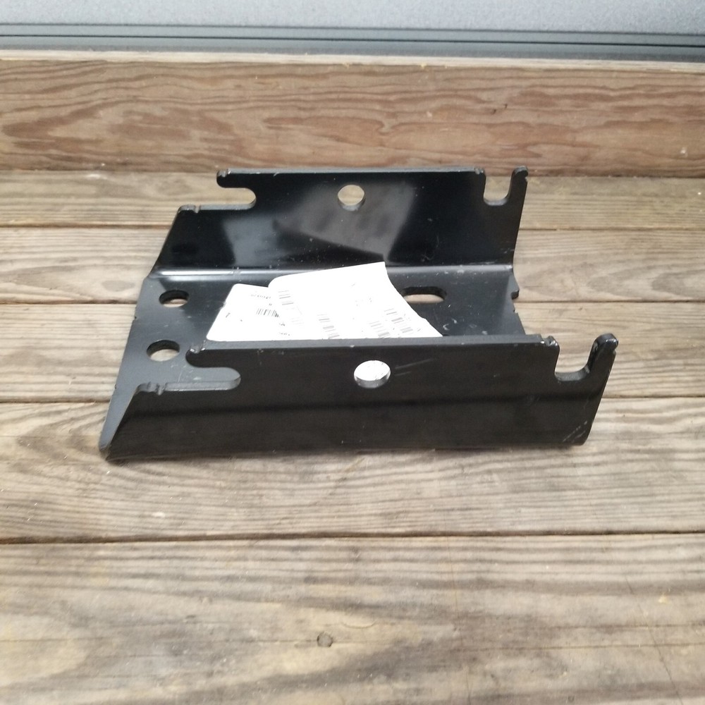 PACCAR Def Tank BRACKET M11-6308