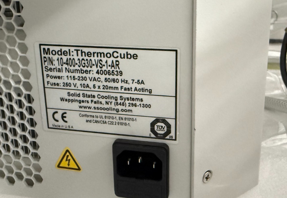 ThermoCube Solid State chiller 10-400-3G30-VS-1_AR
