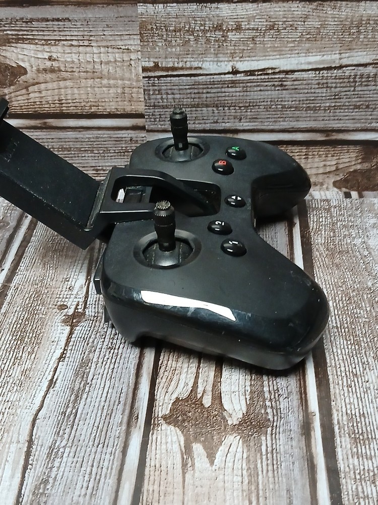 Parrot Flypad Controller for Mambo BeBop Swing Tello – Untested Powers On